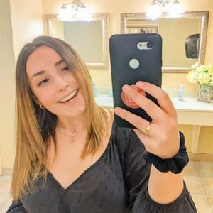 Meet your Posher, Madison